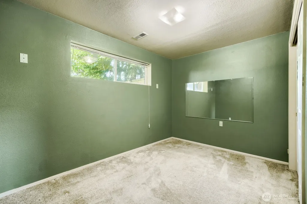 7718 S 120th Street Seattle WA 98178