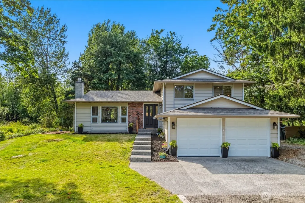 4165 Cougar Road Bellingham WA 98226