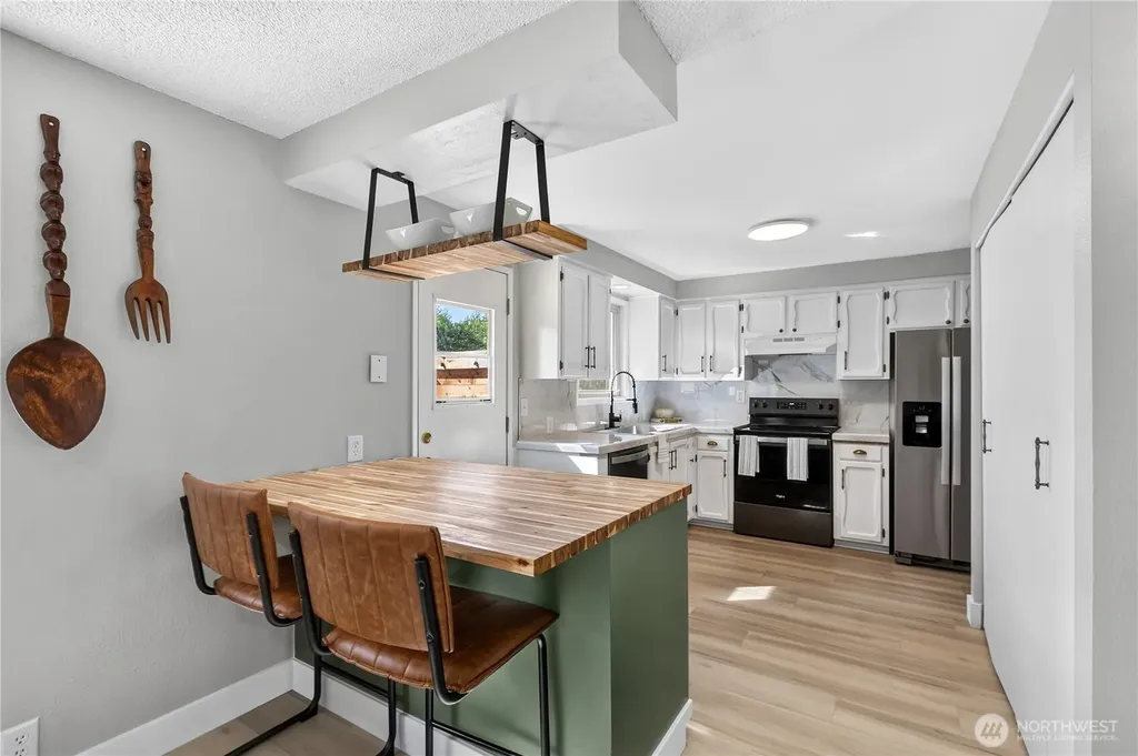 4165 Cougar Road Bellingham WA 98226