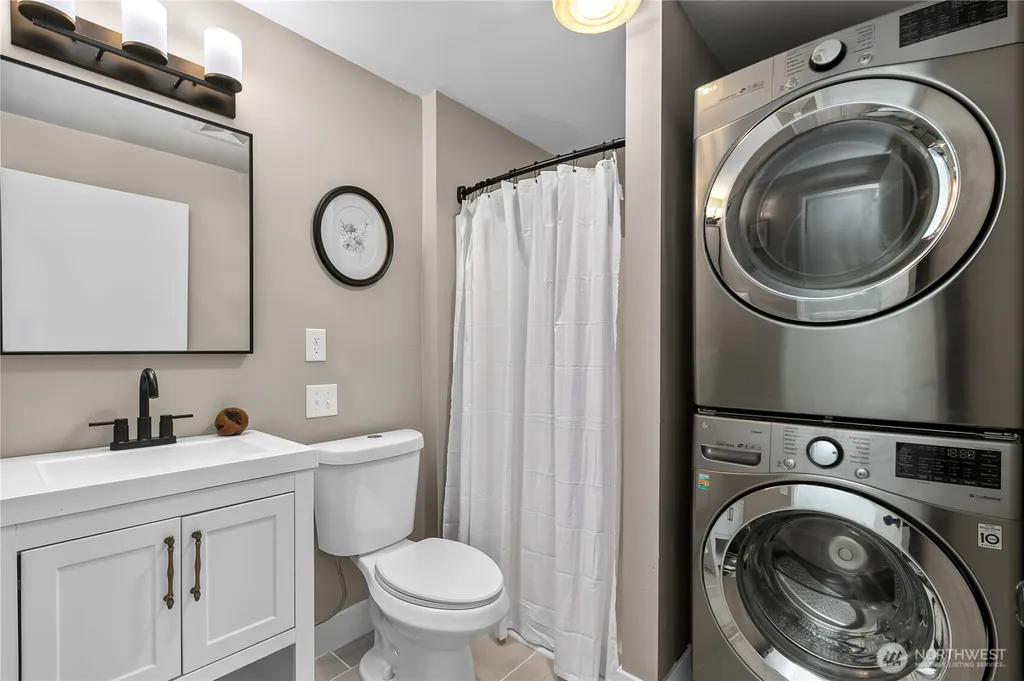 4165 Cougar Road Bellingham WA 98226