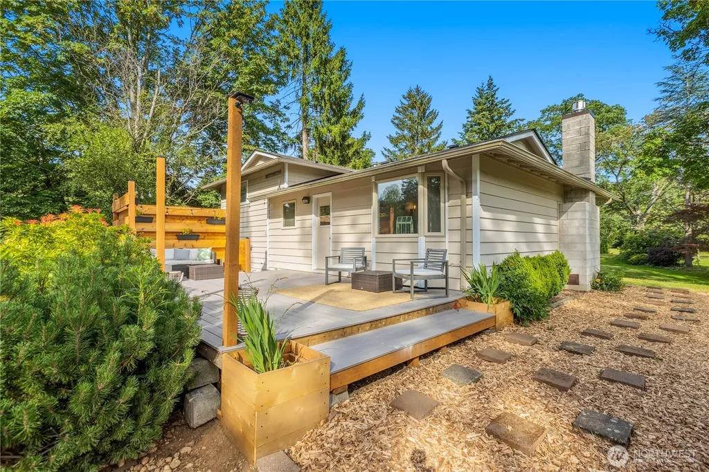 4165 Cougar Road Bellingham WA 98226