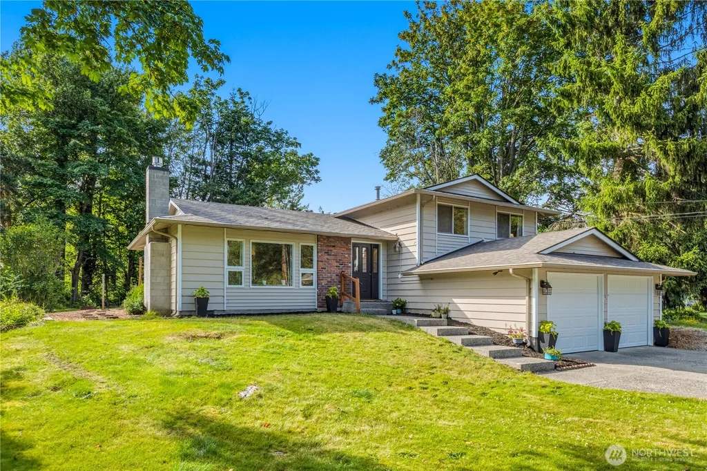 4165 Cougar Road Bellingham WA 98226