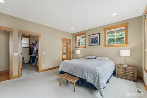 725 N Sunset Drive Camano Island WA 98282