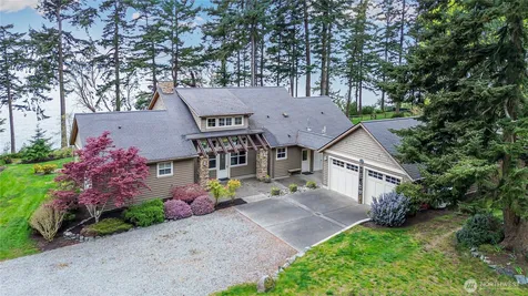 725 N Sunset Drive Camano Island WA 98282