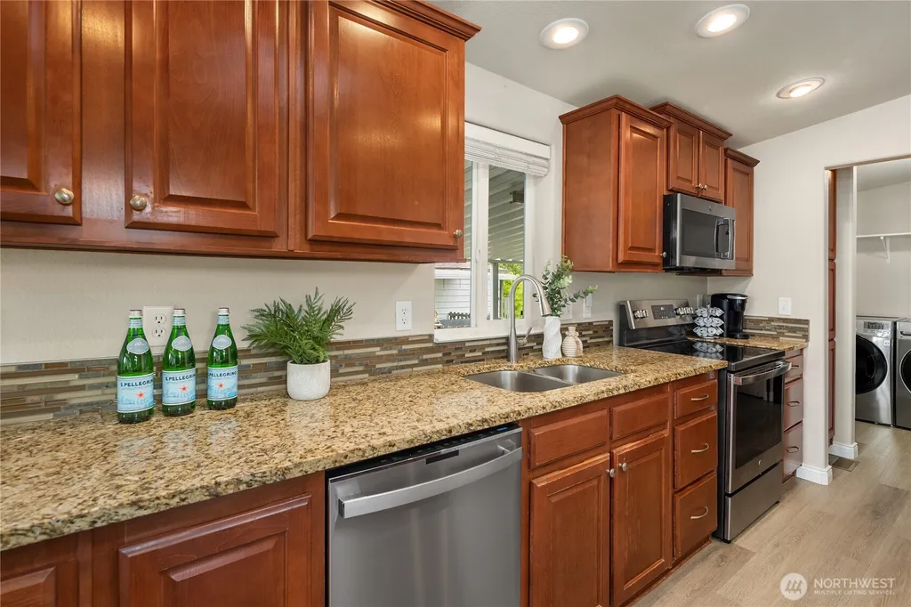 815 124th Street SW Everett WA 98204