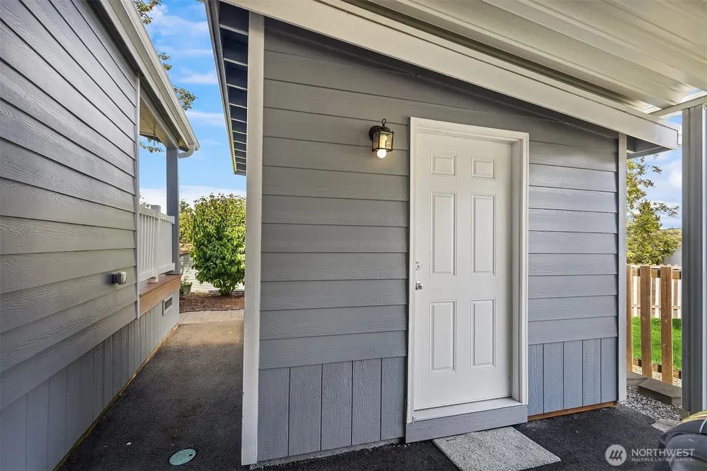 815 124th Street SW Everett WA 98204