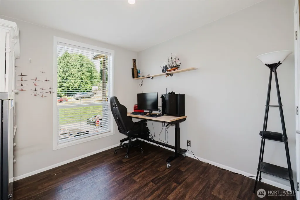 5709 NE Woodburn Road Kingston WA 98346