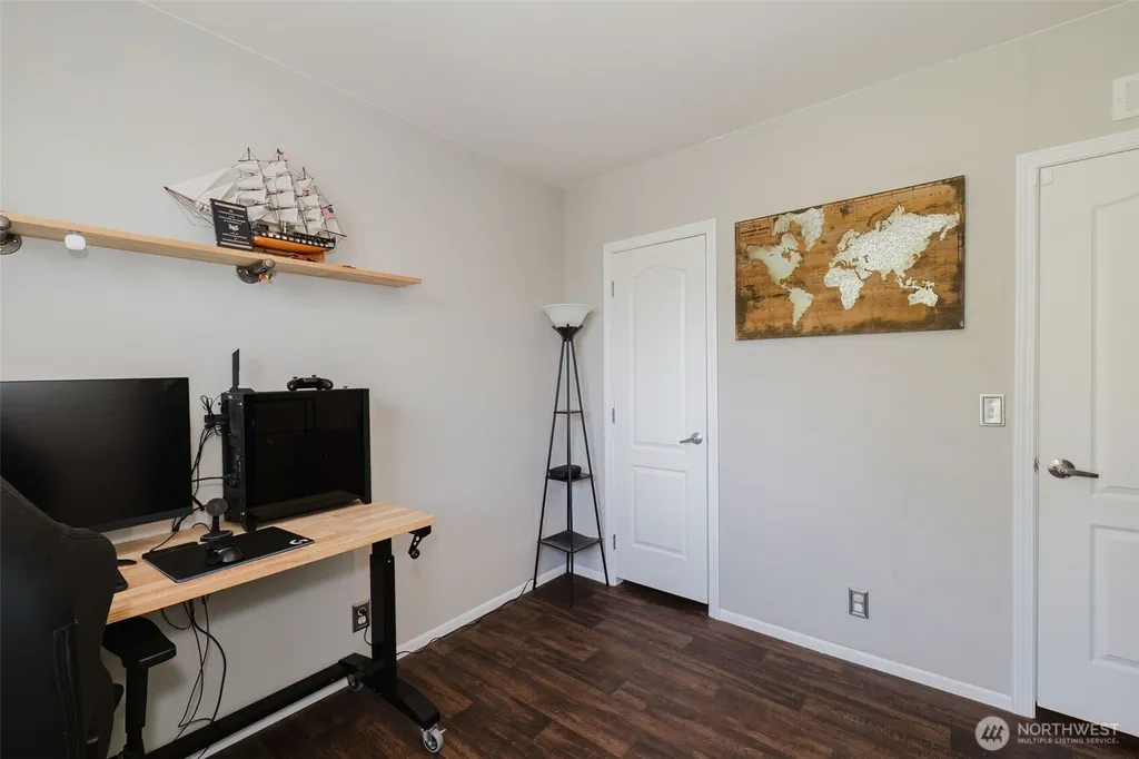 5709 NE Woodburn Road Kingston WA 98346