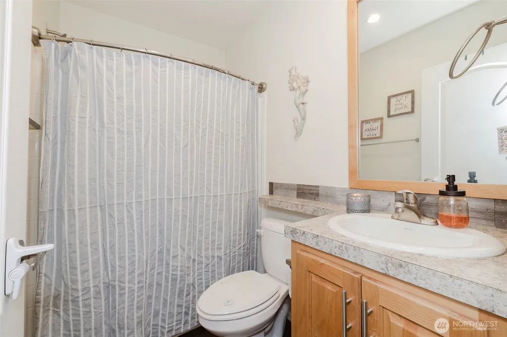 5709 NE Woodburn Road Kingston WA 98346