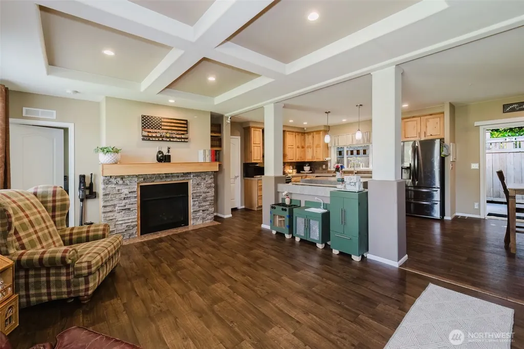 5709 NE Woodburn Road Kingston WA 98346