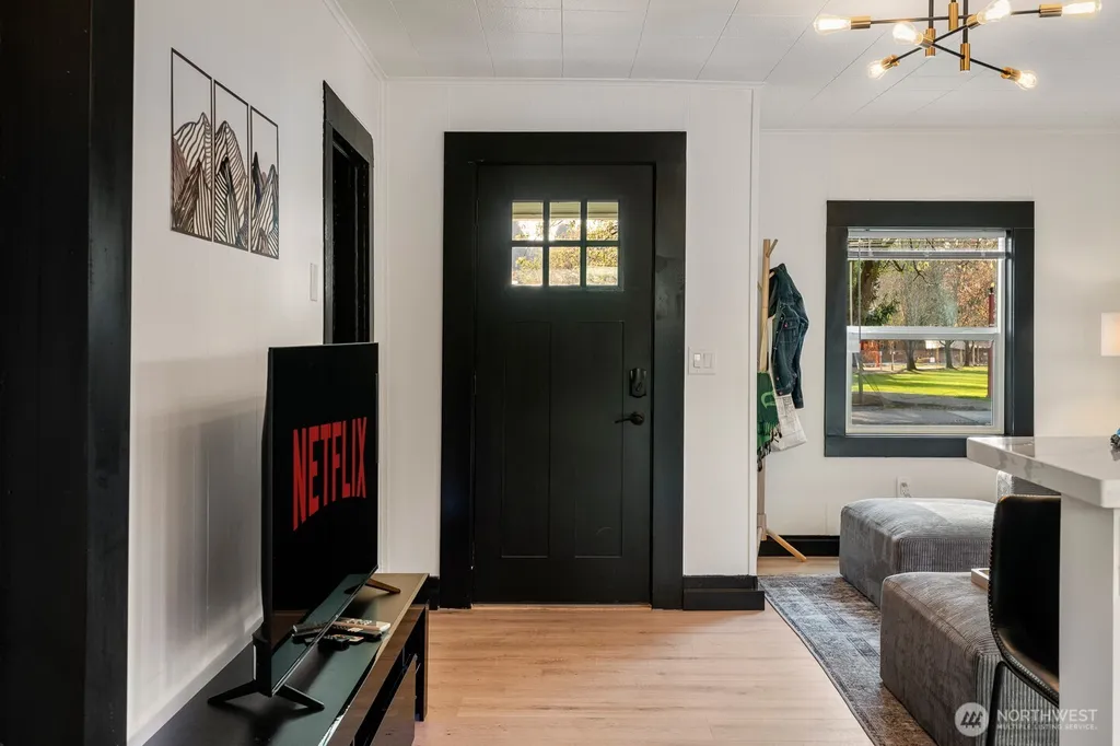 60 2nd Avenue NE Issaquah WA 98027