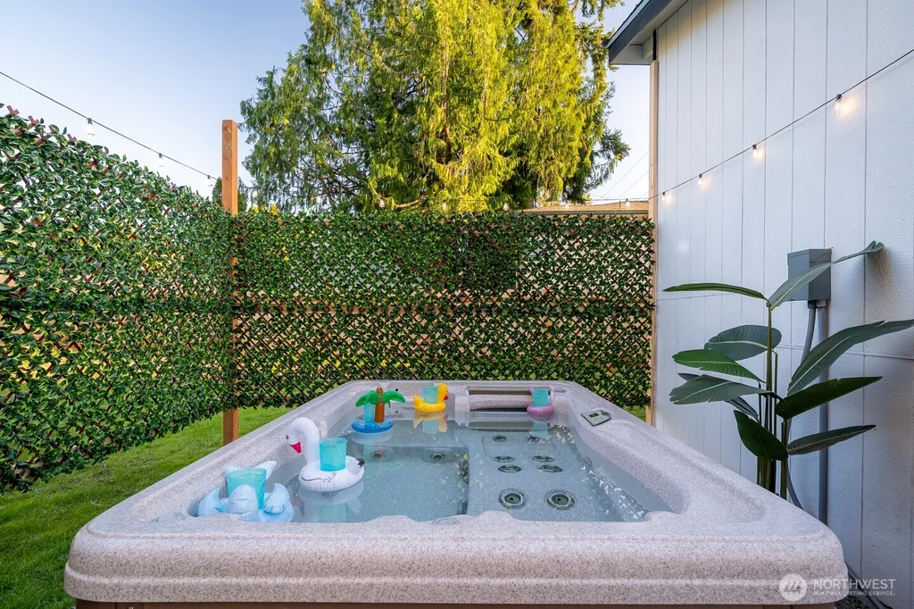 60 2nd Avenue NE Issaquah WA 98027