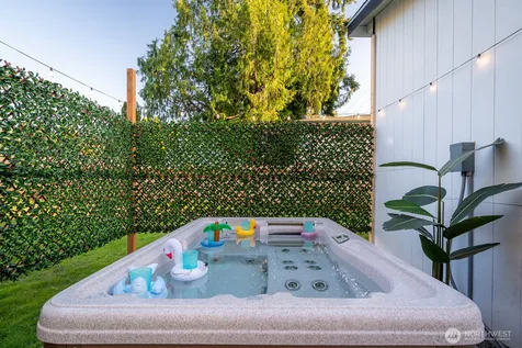 60 2nd Avenue NE Issaquah WA 98027