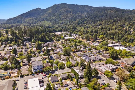 60 2nd Avenue NE Issaquah WA 98027