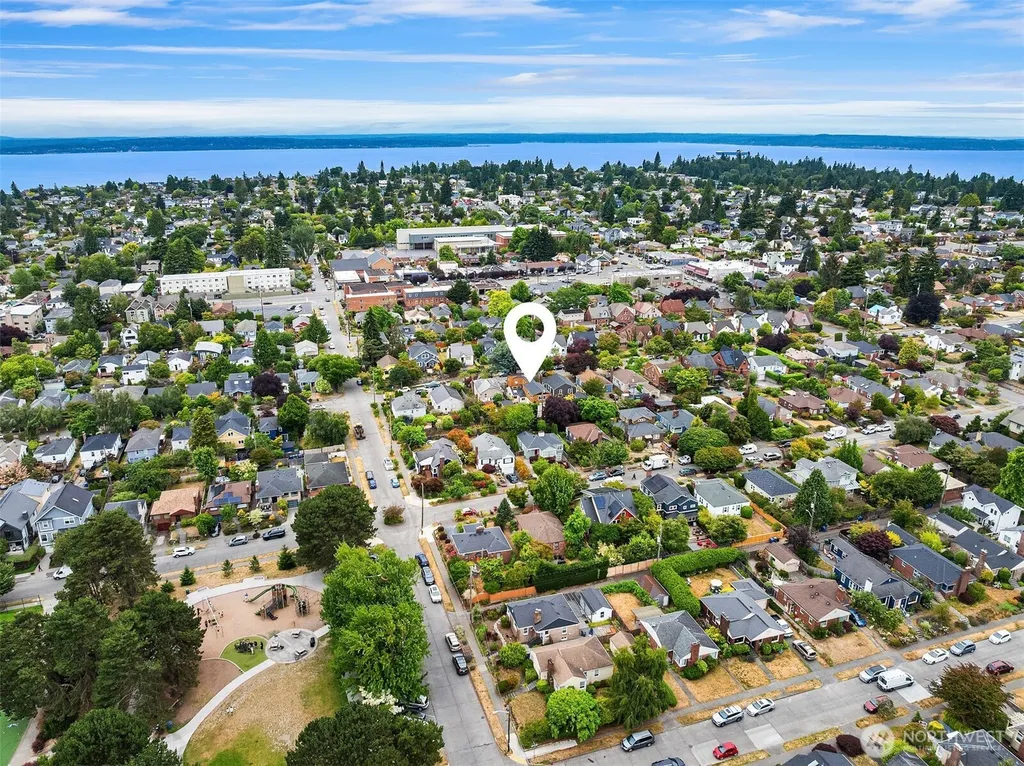 7712 23rd Avenue NW Seattle WA 98117