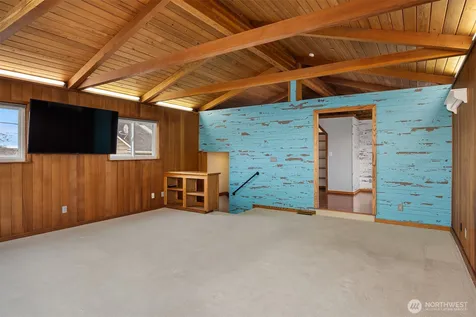 7712 23rd Avenue NW Seattle WA 98117