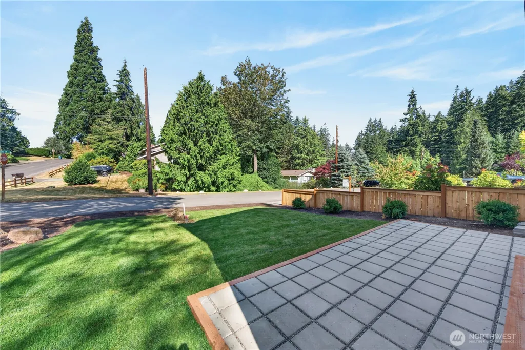 19927 89th Place W Edmonds WA 98026