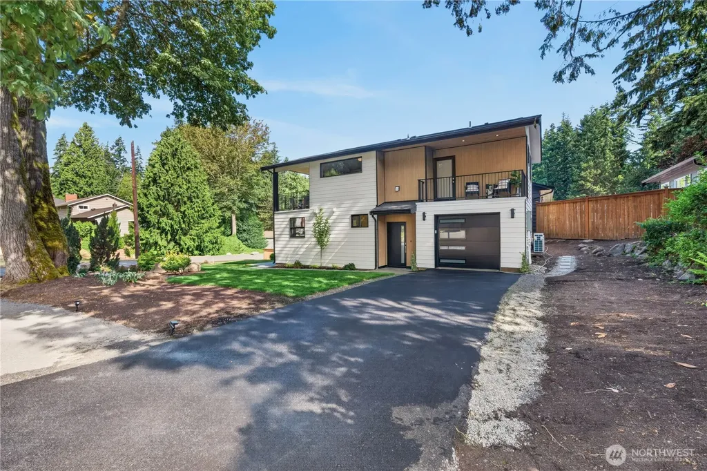 19927 89th Place W Edmonds WA 98026