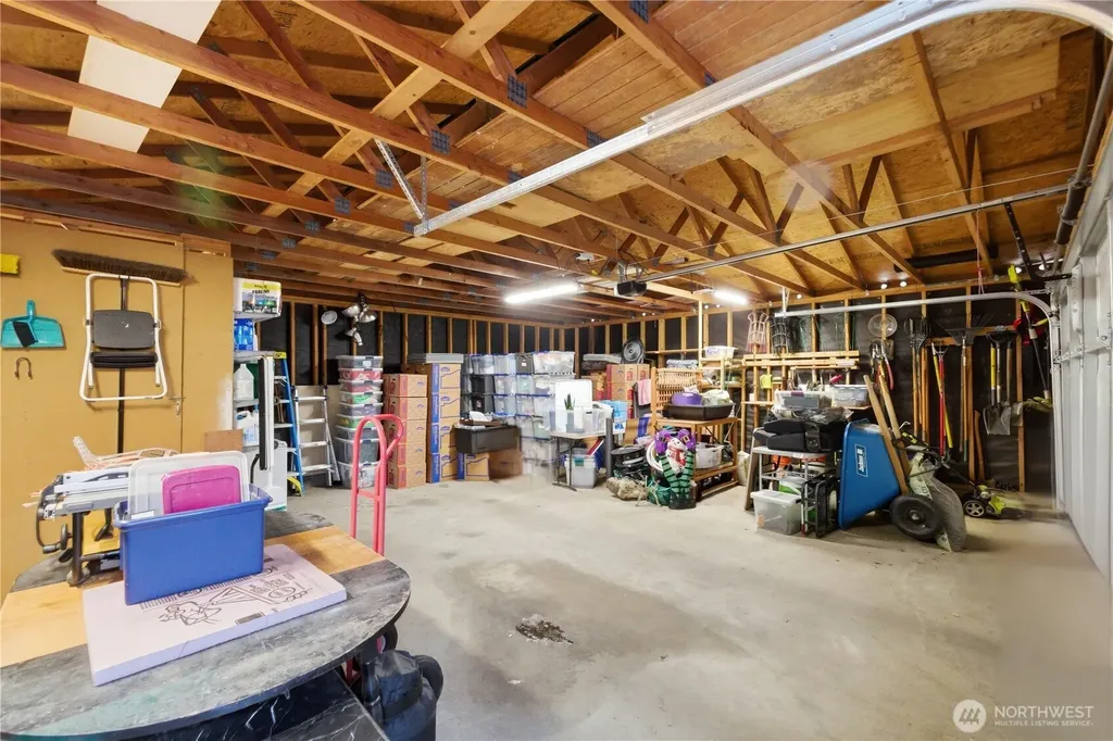 10611 2nd Place SW Seattle WA 98146