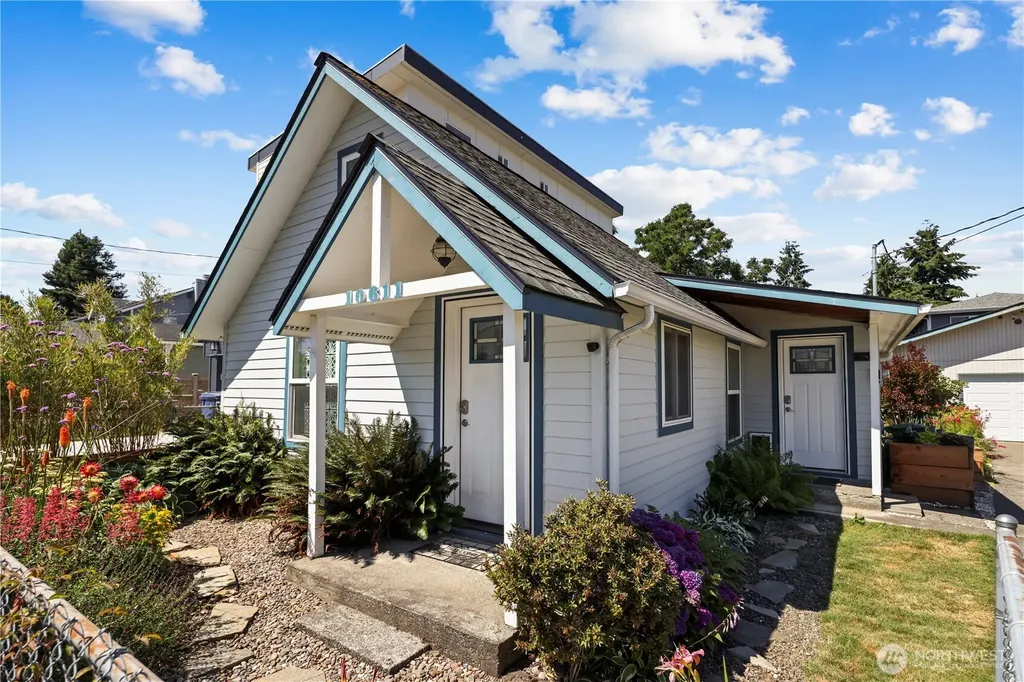 10611 2nd Place SW Seattle WA 98146