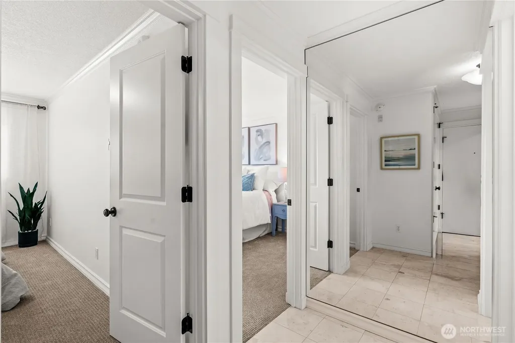 2501 Canterbury Lane E Seattle WA 98112