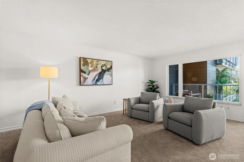 2501 Canterbury Lane E Seattle WA 98112