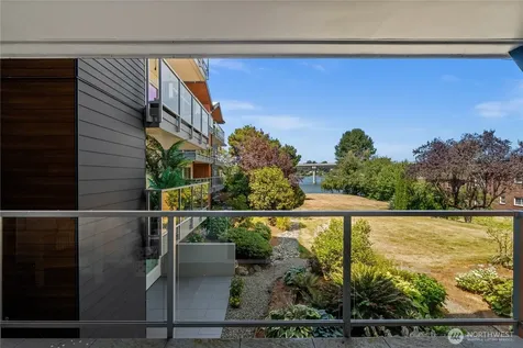 2501 Canterbury Lane E Seattle WA 98112