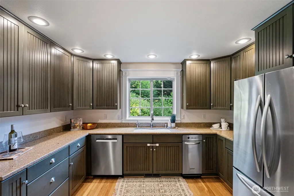 24810 Big Valley Road NE Poulsbo WA 98370