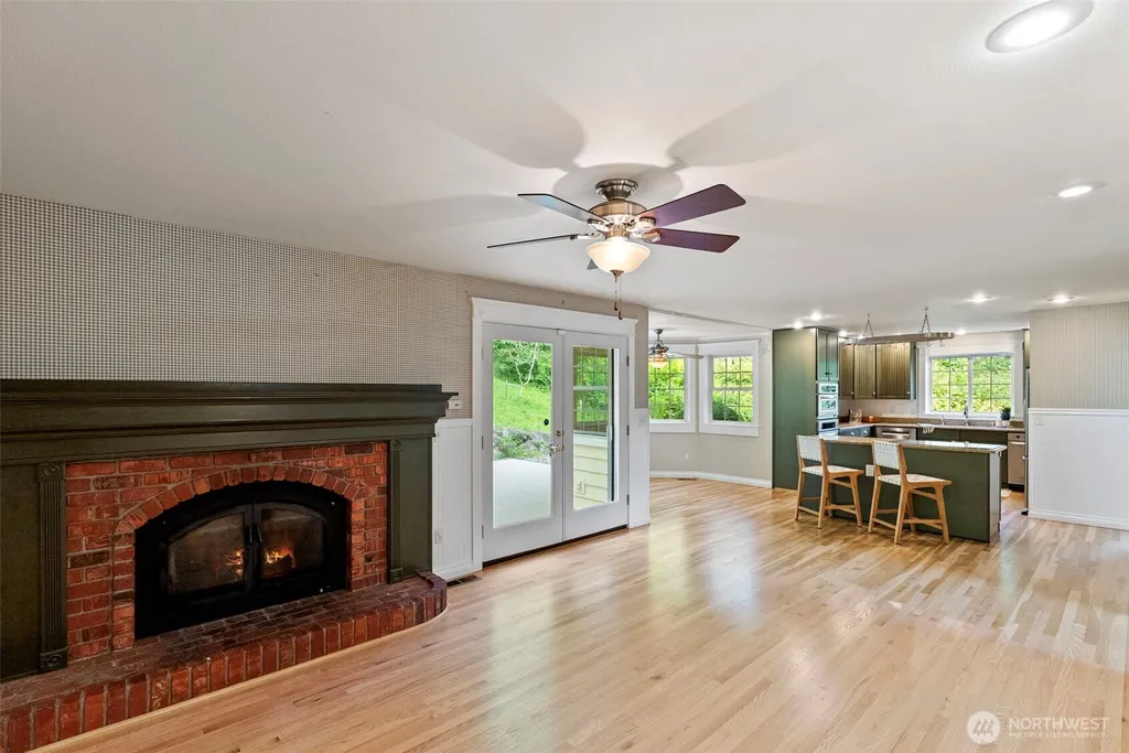24810 Big Valley Road NE Poulsbo WA 98370