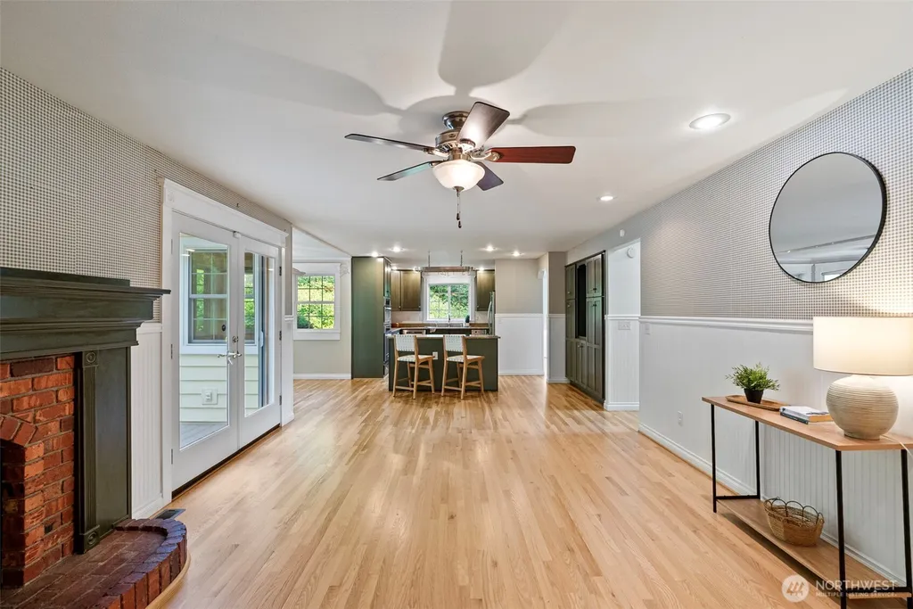 24810 Big Valley Road NE Poulsbo WA 98370