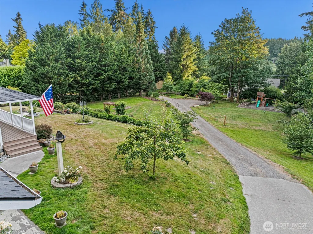 24810 Big Valley Road NE Poulsbo WA 98370