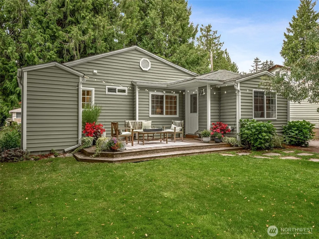 13247 4th Avenue S Burien WA 98168