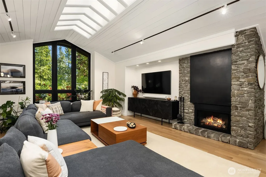 5 Lindley Road Mercer Island WA 98040
