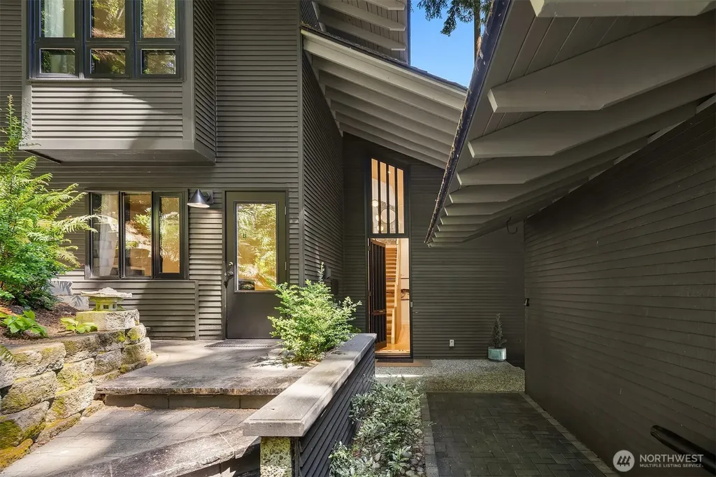 5 Lindley Road Mercer Island WA 98040