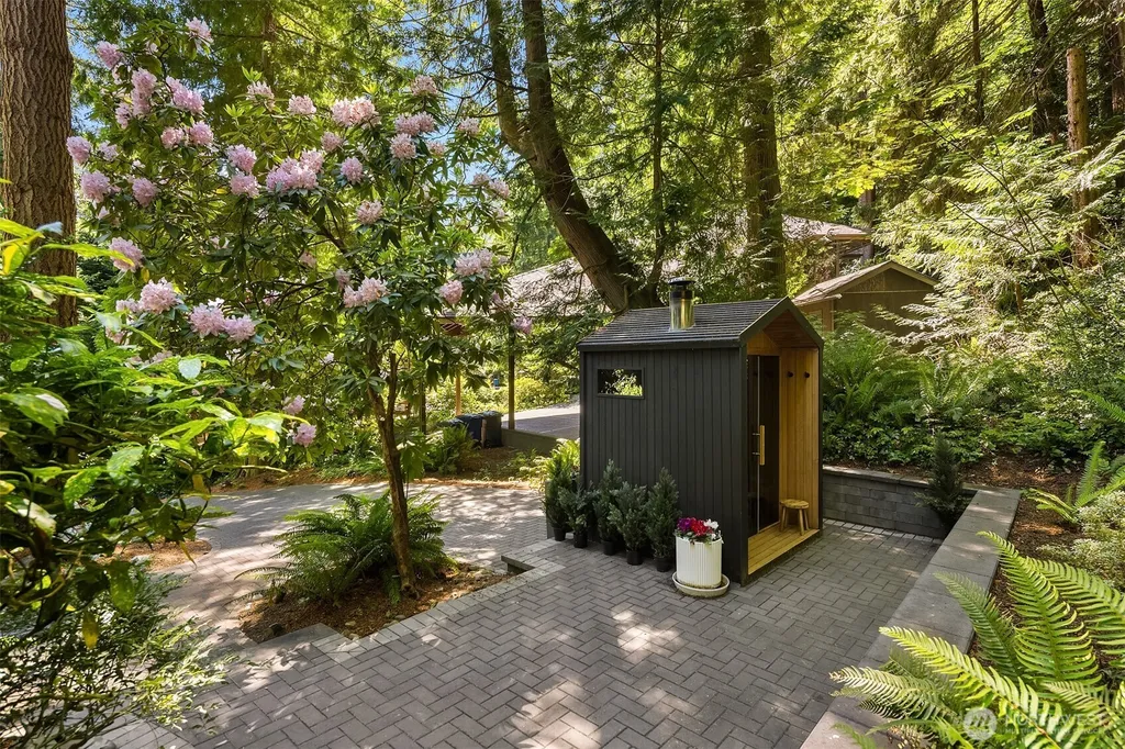 5 Lindley Road Mercer Island WA 98040