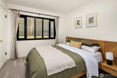 5 Lindley Road Mercer Island WA 98040