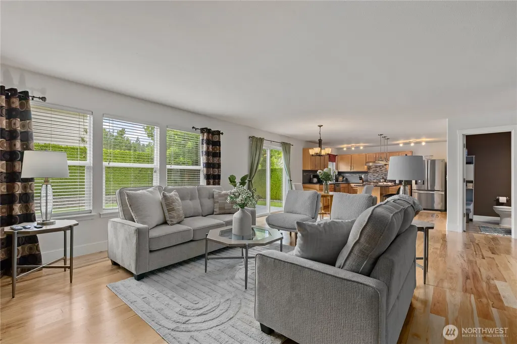 23236 SE 262nd Court Maple Valley WA 98038