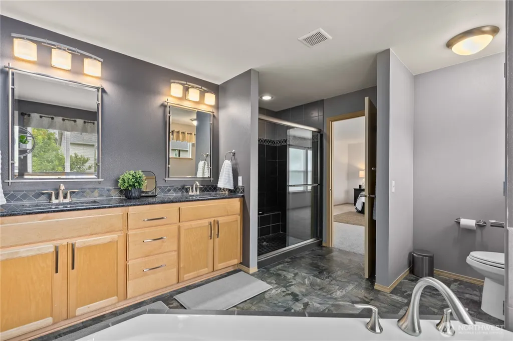 23236 SE 262nd Court Maple Valley WA 98038