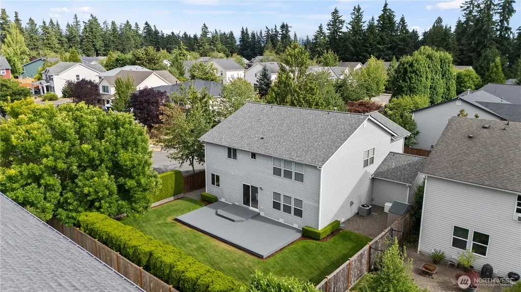 23236 SE 262nd Court Maple Valley WA 98038