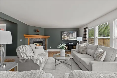 23236 SE 262nd Court Maple Valley WA 98038