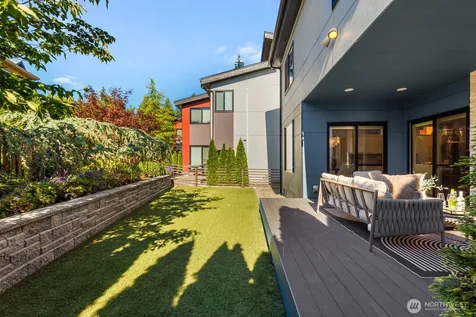 1494 14th Place NE Issaquah WA 98029