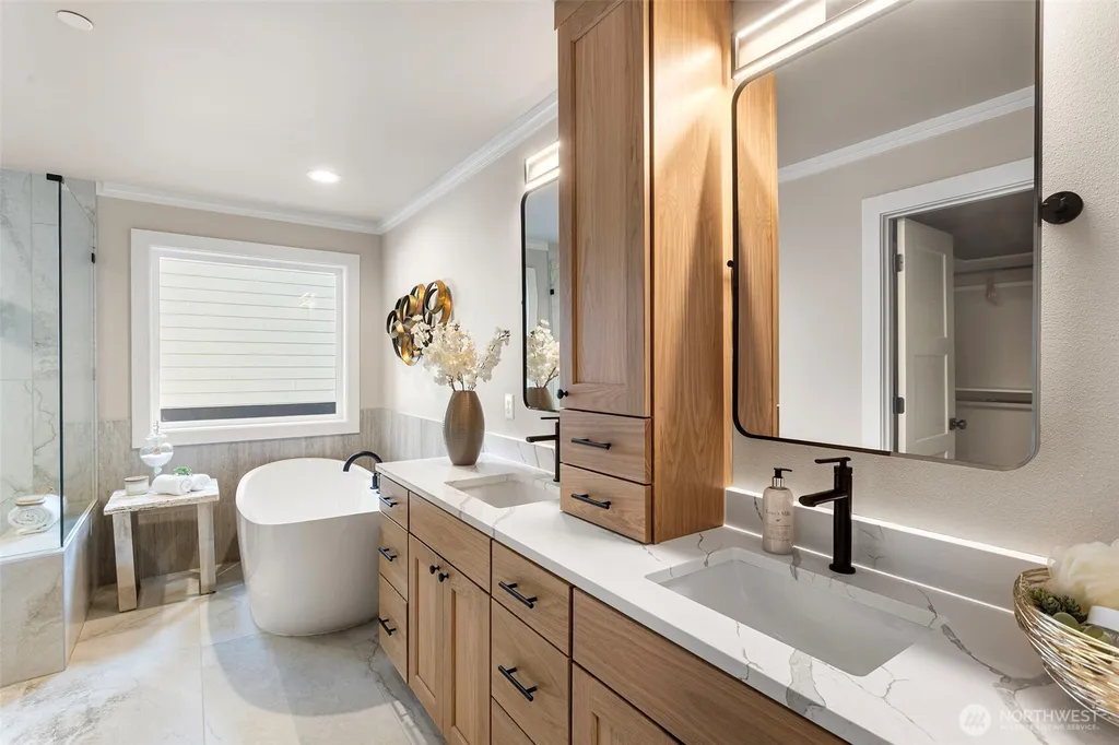 12829 NE 78th Place Kirkland WA 98033