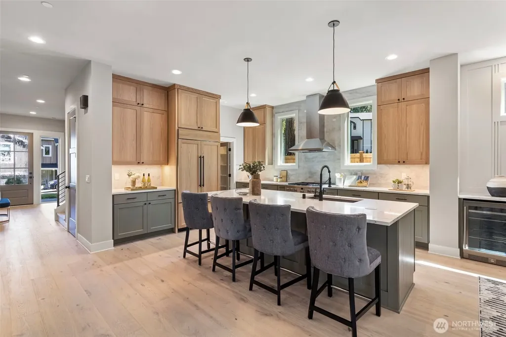 12829 NE 78th Place Kirkland WA 98033