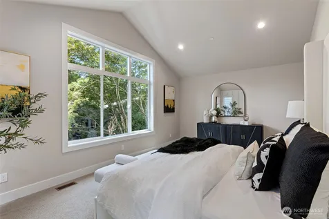 12829 NE 78th Place Kirkland WA 98033