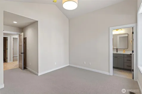 12829 NE 78th Place Kirkland WA 98033