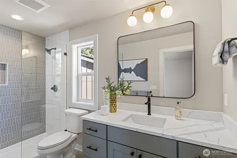 12829 NE 78th Place Kirkland WA 98033