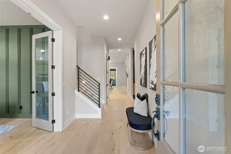 12829 NE 78th Place Kirkland WA 98033