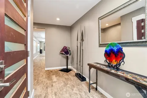 24017 SE 111th Street Issaquah WA 98027
