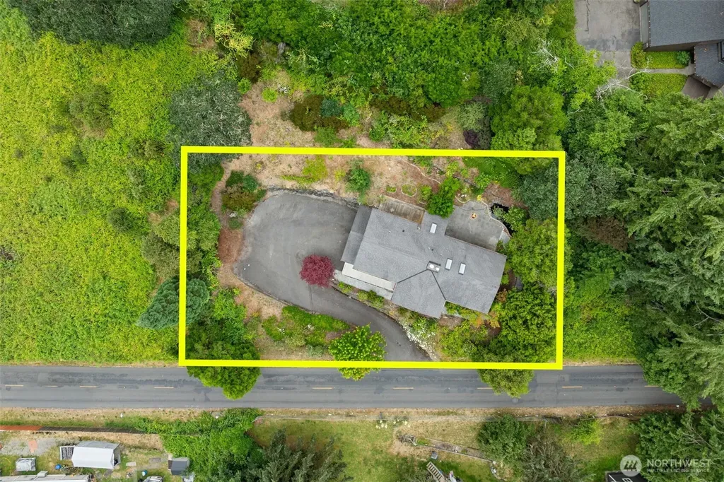 309 129th Street East Avenue Tacoma WA 98445