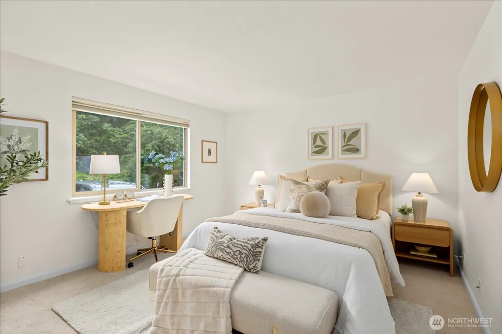 3700 W 25th Place Seattle WA 98199